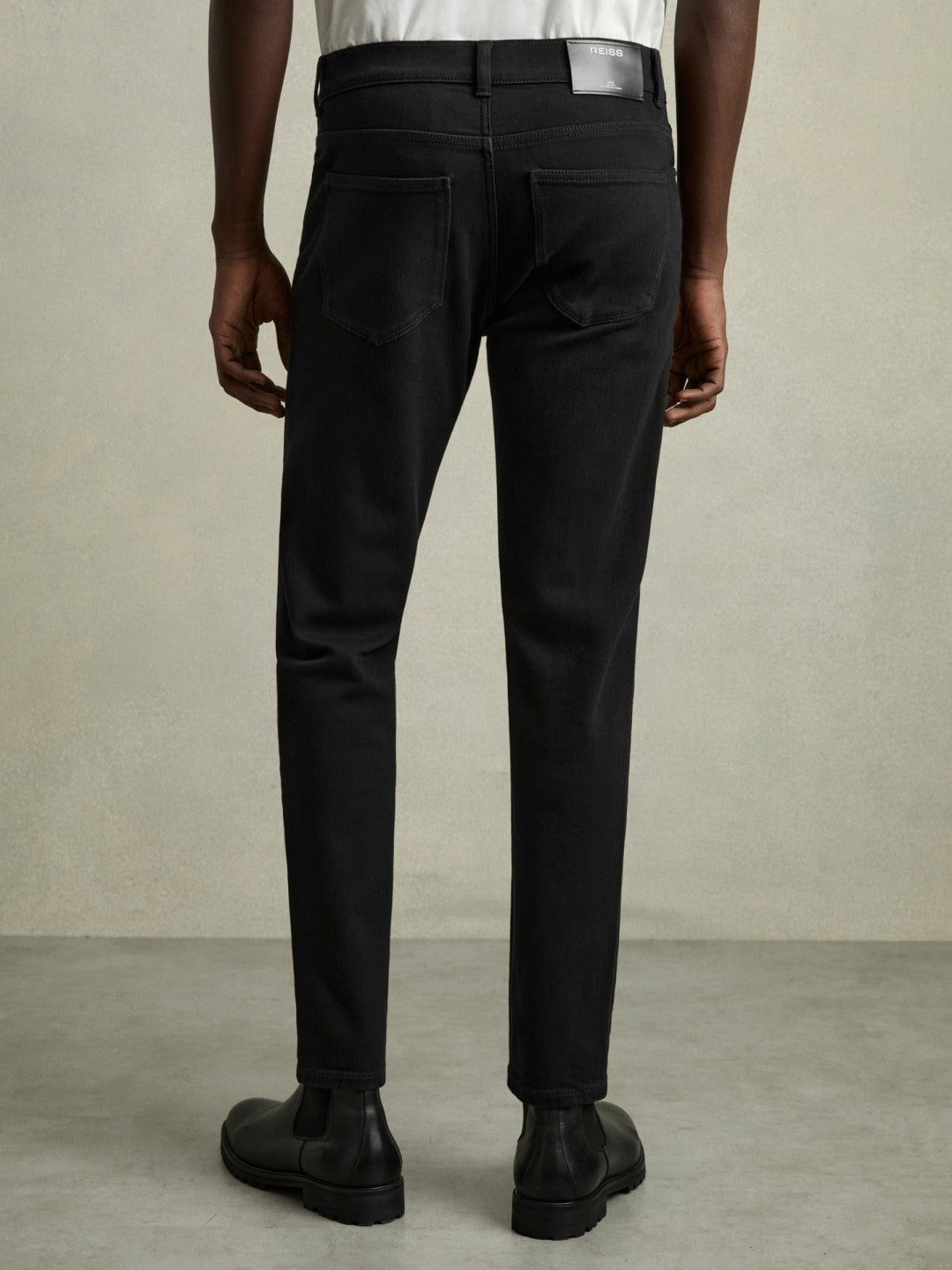 Reiss Cotton-Stretch Slim-Fit Jeans in Stay Black