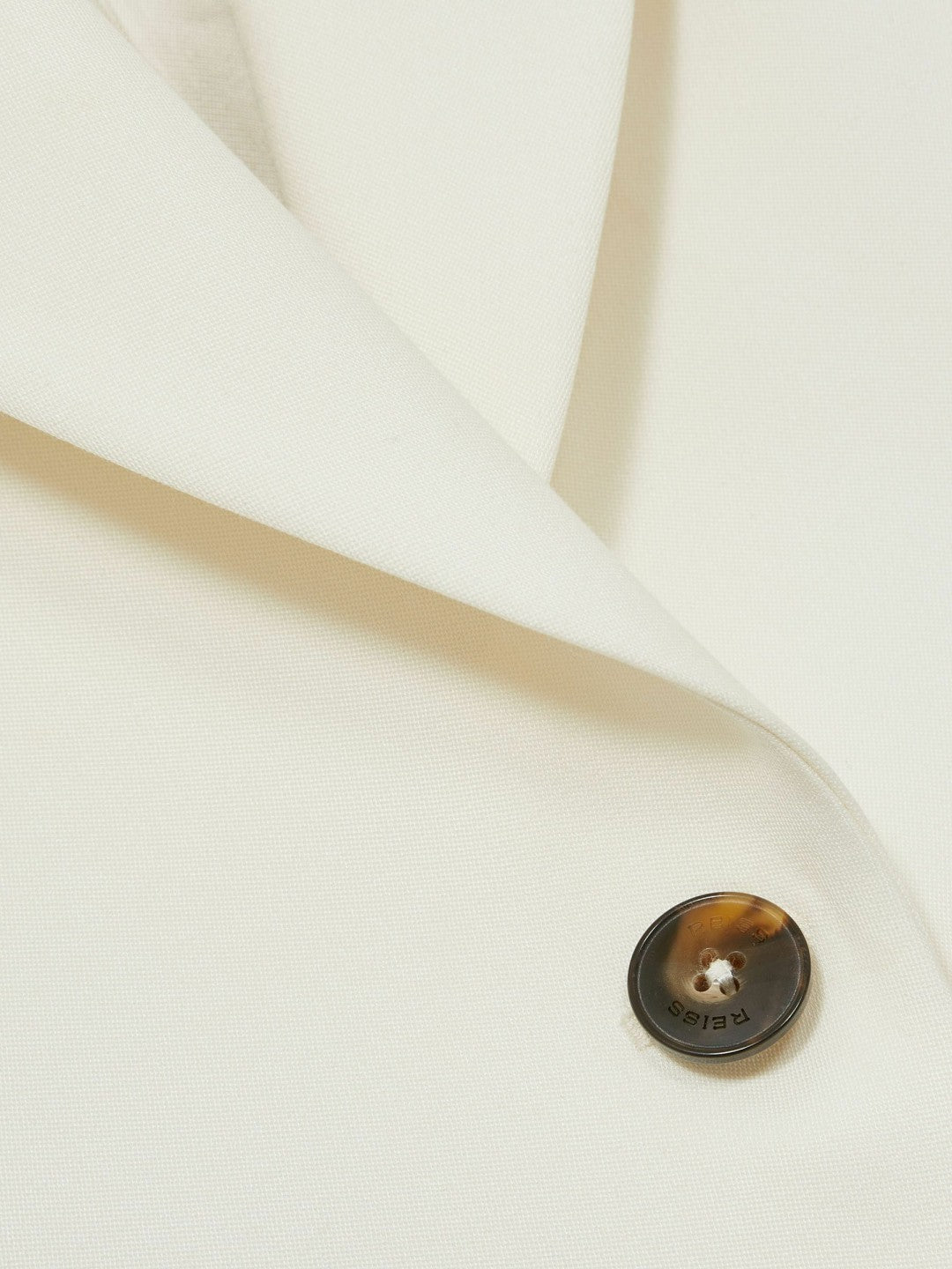 Reiss Single-Breasted Peak-Lapel Tailored Blazer in Cream