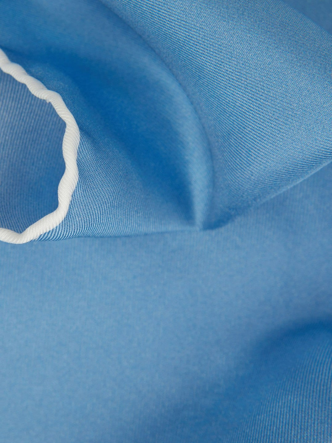 Reiss Savings - Plain Silk Pocket Square in Soft Blue