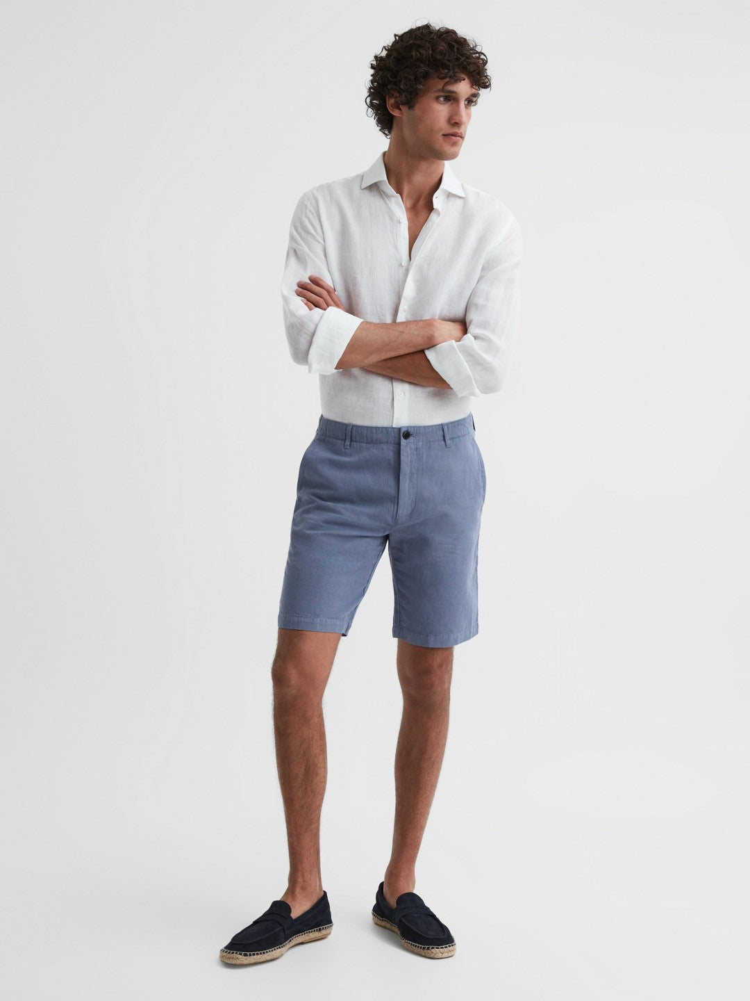 Reiss Best Seller - Cotton-Linen Blend Shorts in Airforce Blue