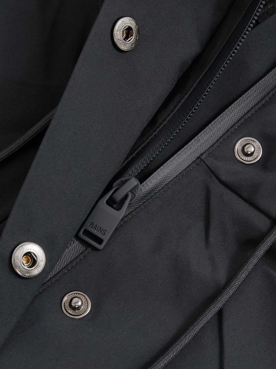 Reiss Rains Hardshell Short Jacket in Navy