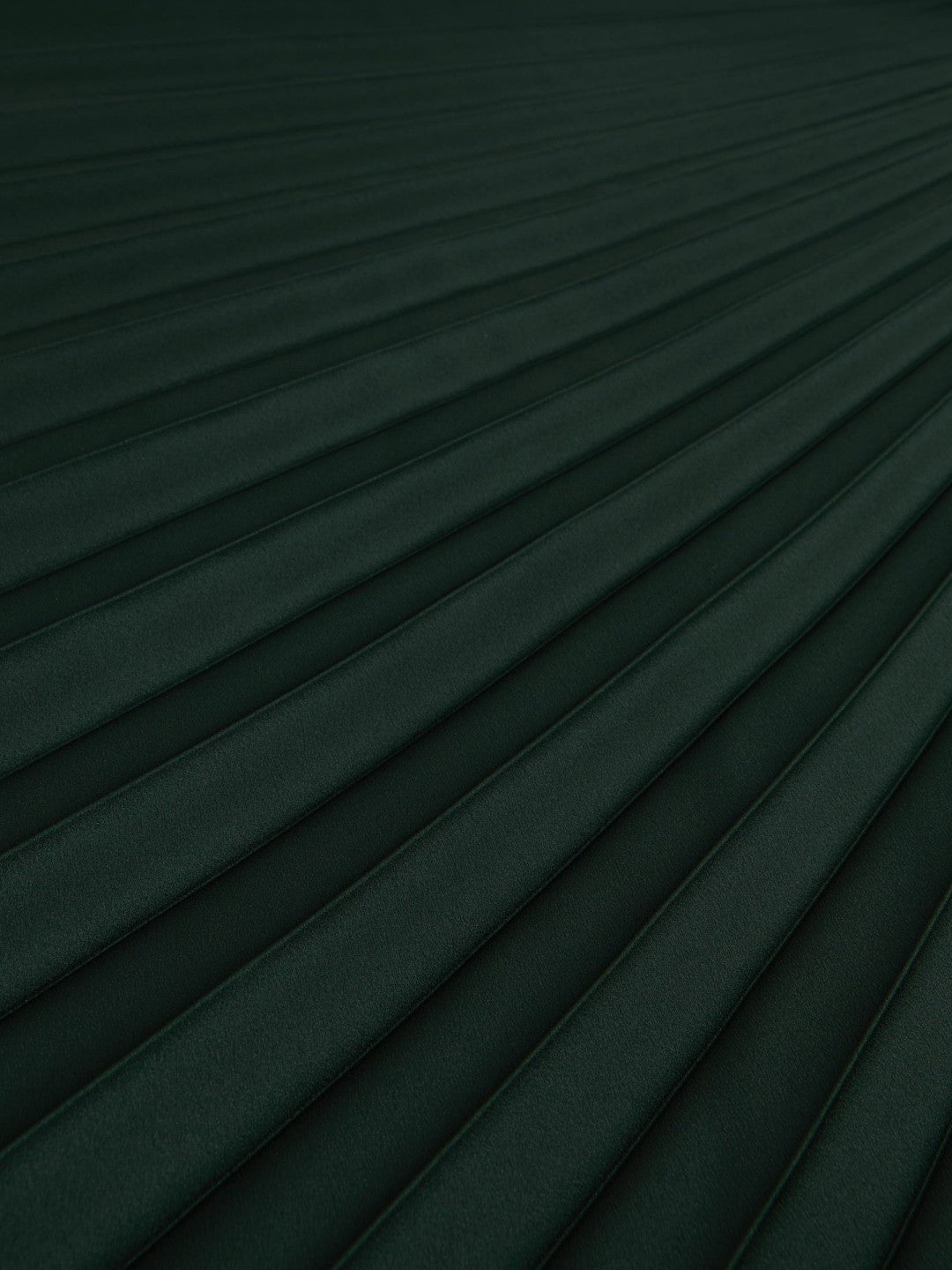 Reiss Pleated Midi Skirt in Dark Green