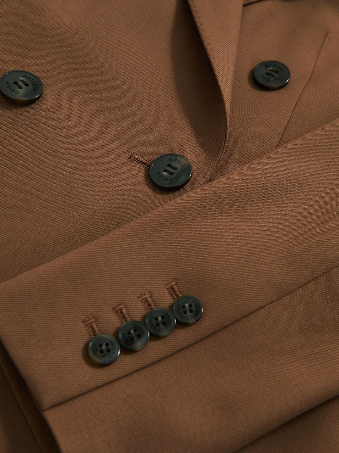 Reiss Petite Wool-Blend Double-Breasted Suit Blazer in Tan