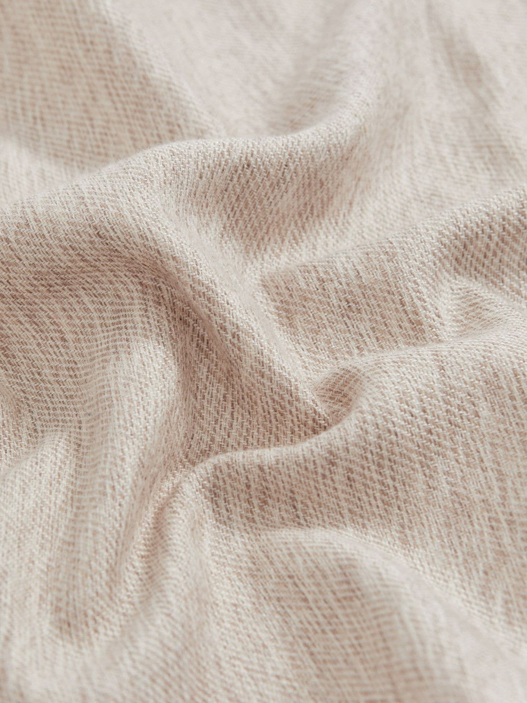 Reiss Wool Silk Textured Pocket Square in Oatmeal