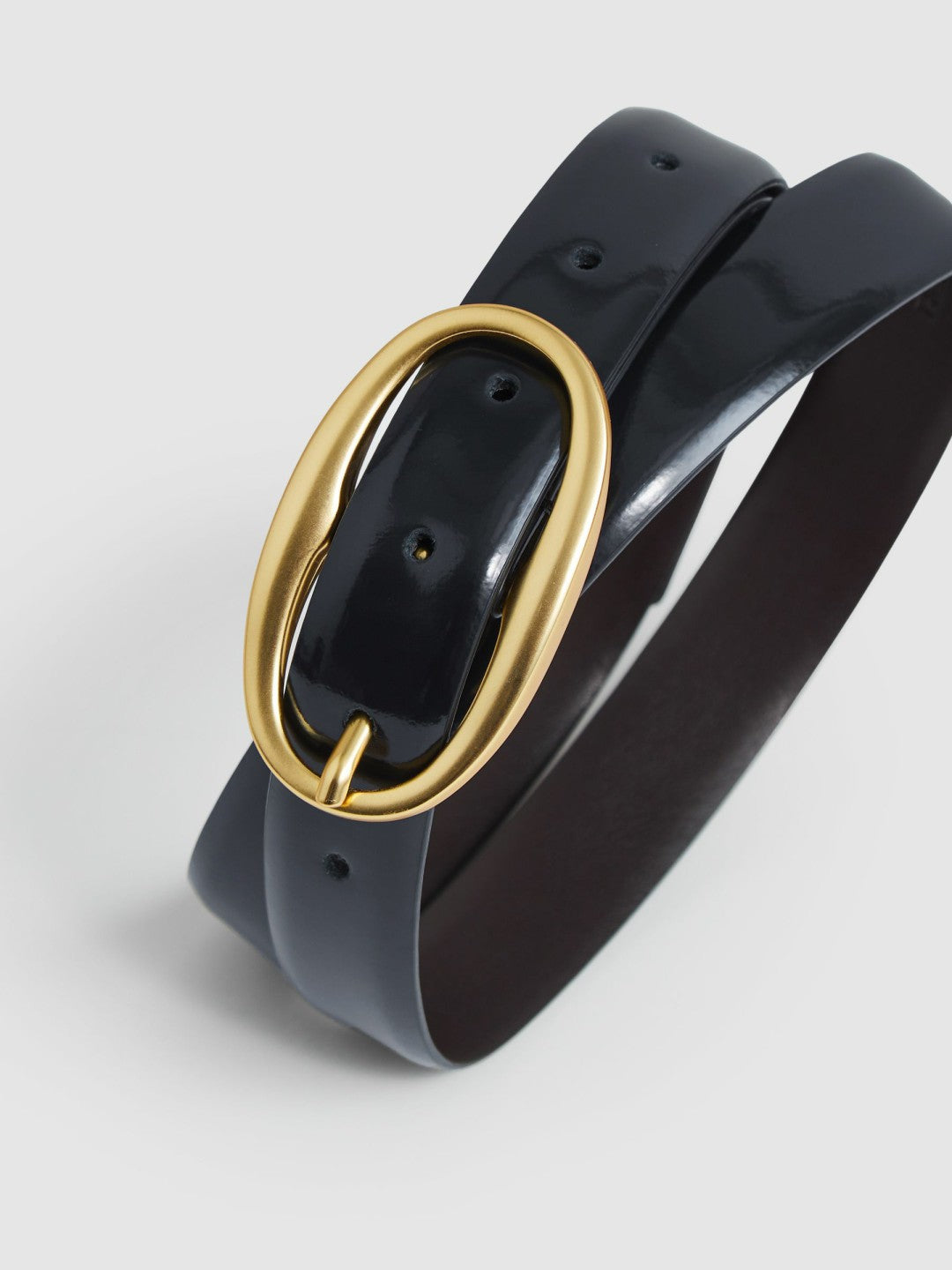Reiss Patent Leather Oval Buckle Belt in Navy