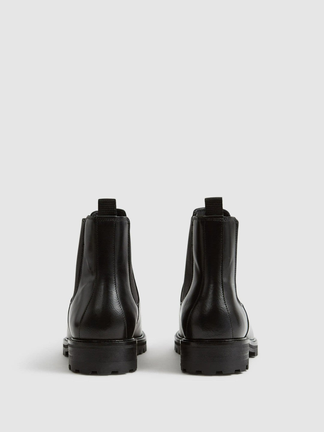 Reiss Popular Choice - Leather Chelsea Boots in Black