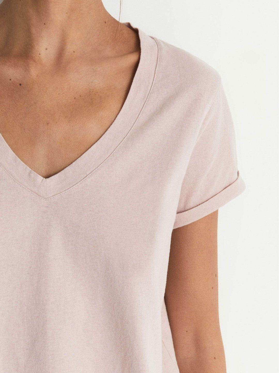 Reiss Featured - Cotton-Jersey V-Neck T-Shirt in Light Pink