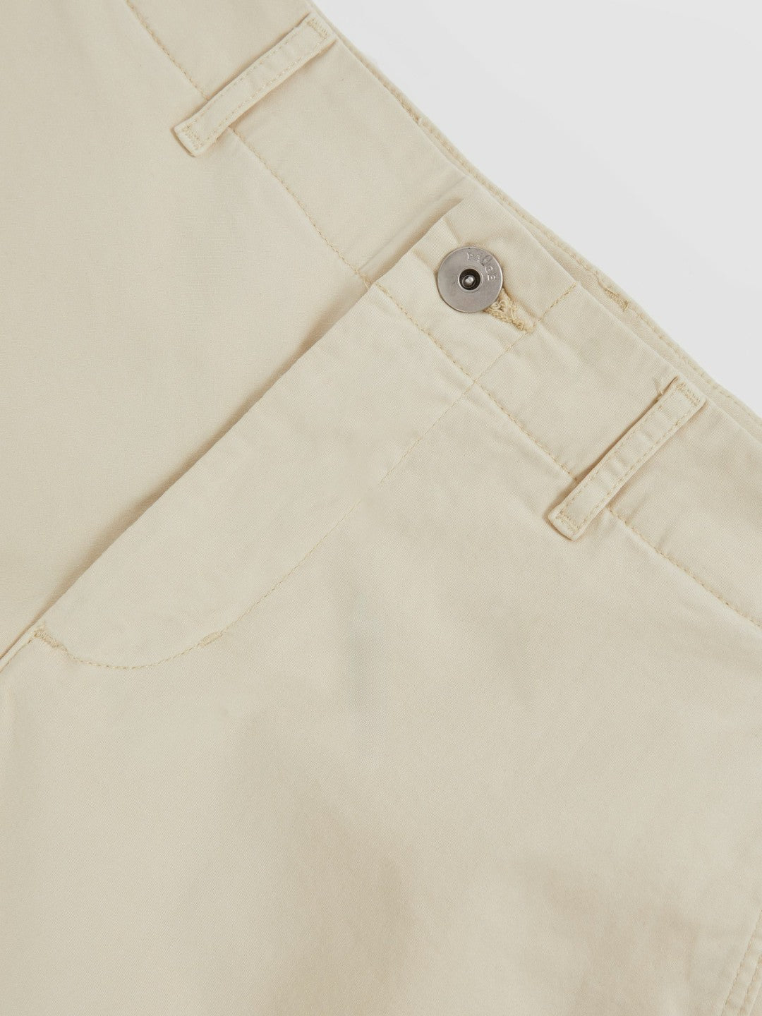 Reiss Paige Cotton Chino Shorts with Stretch in Cream