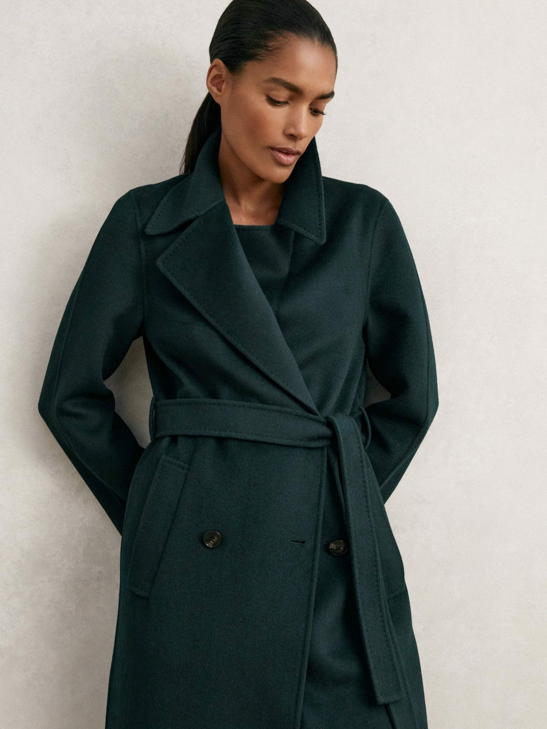 Reiss Petite Double-Breasted Blindseam Coat Wool-Blend in Green