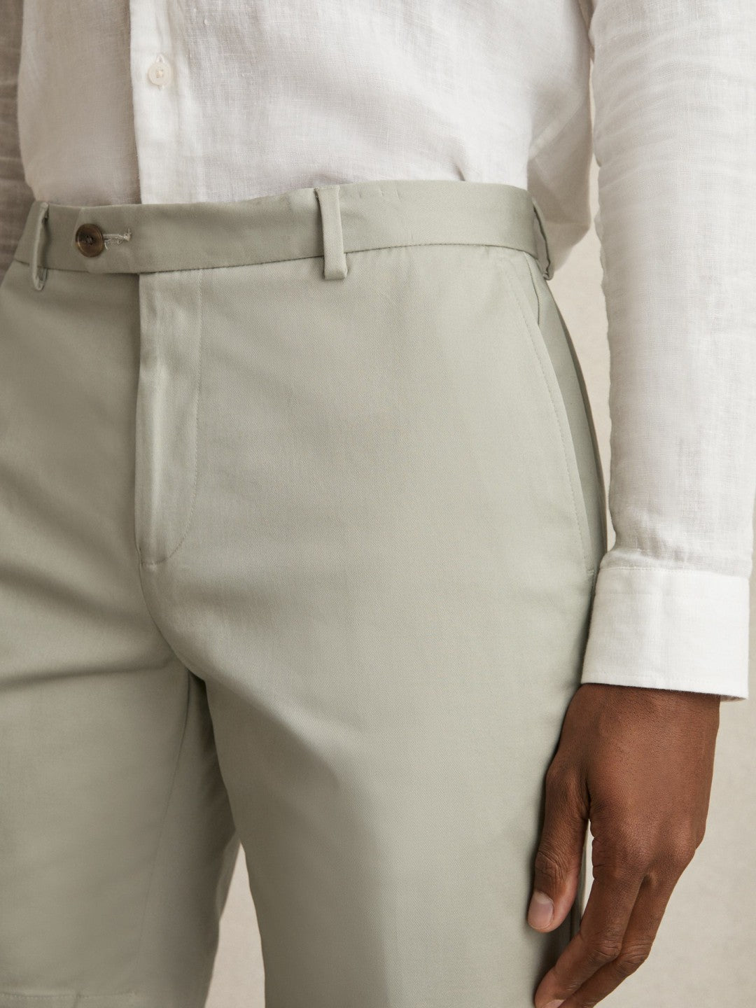 Reiss Popular Choice - Cotton Chino Shorts With Stretch in Soft Sage
