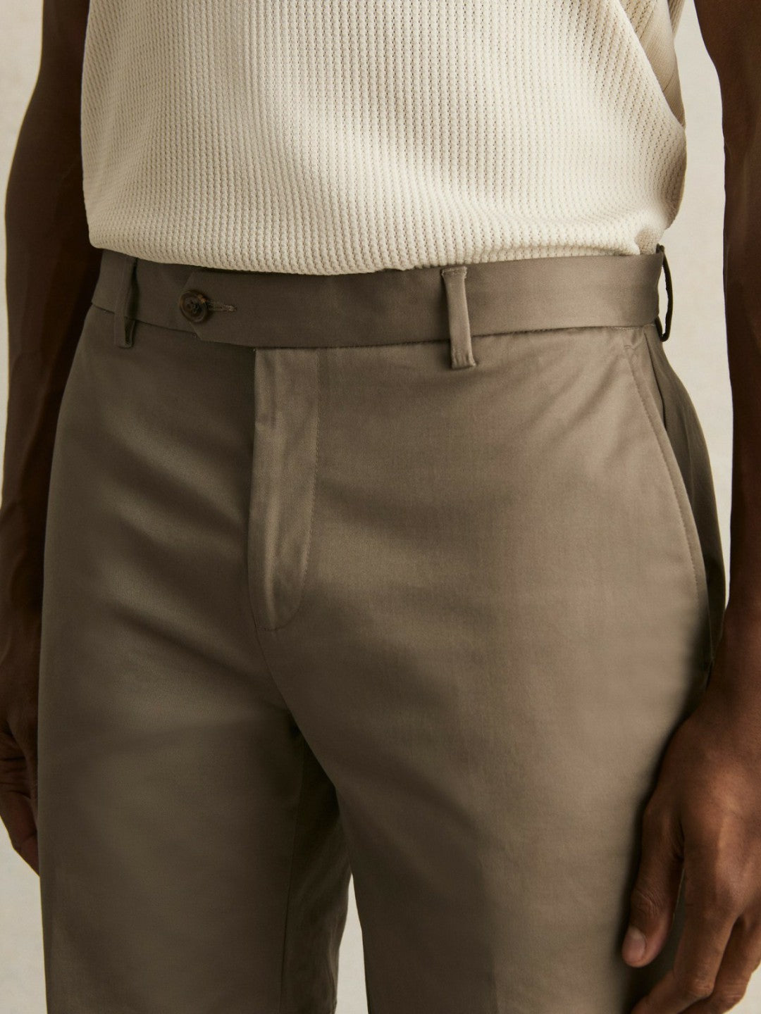 Reiss Savings - Oe Hampton Cotton Chino Shorts with Stretch in Taupe