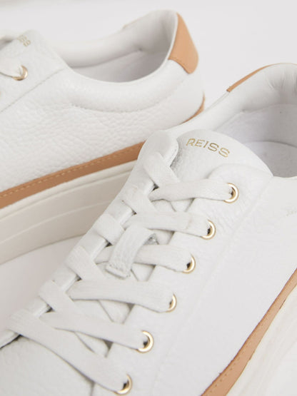 Reiss Featured - Grained Leather Platform Trainers in Camel/White