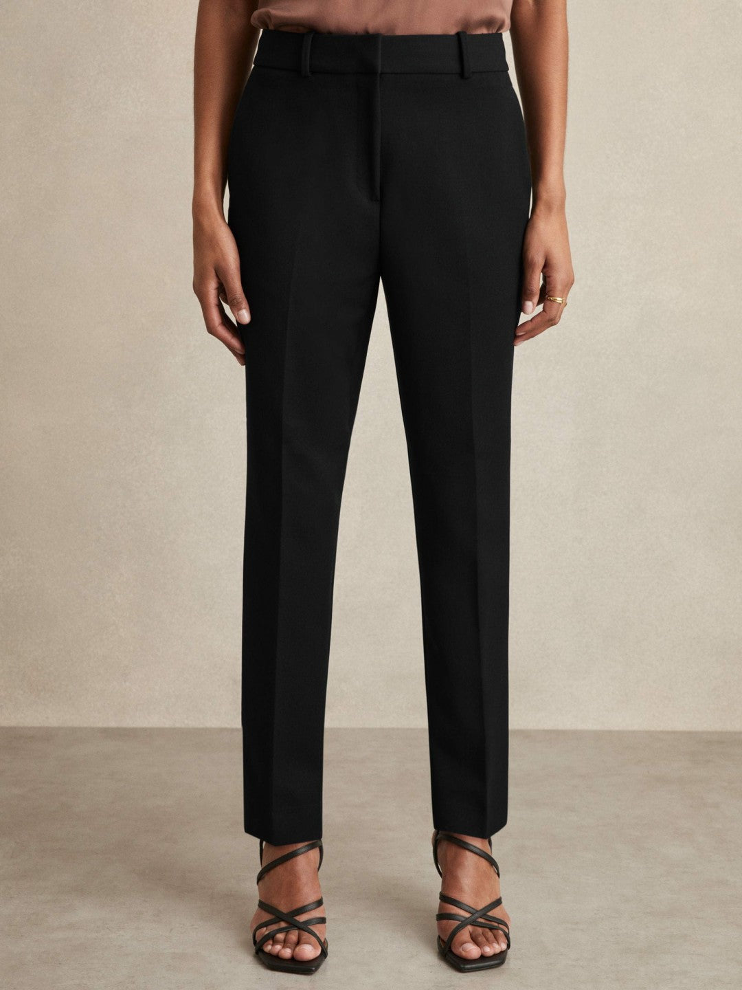 Reiss Slim Fit Suit Trousers in Black