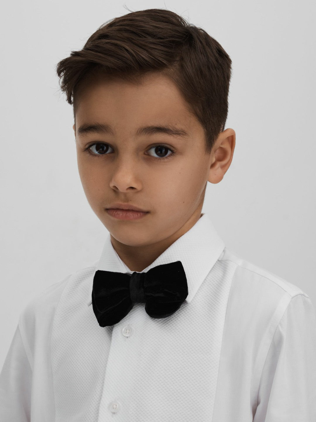 Reiss Value - 9-14 yrs Slim Fit Textured Bib Dinner Shirt in White