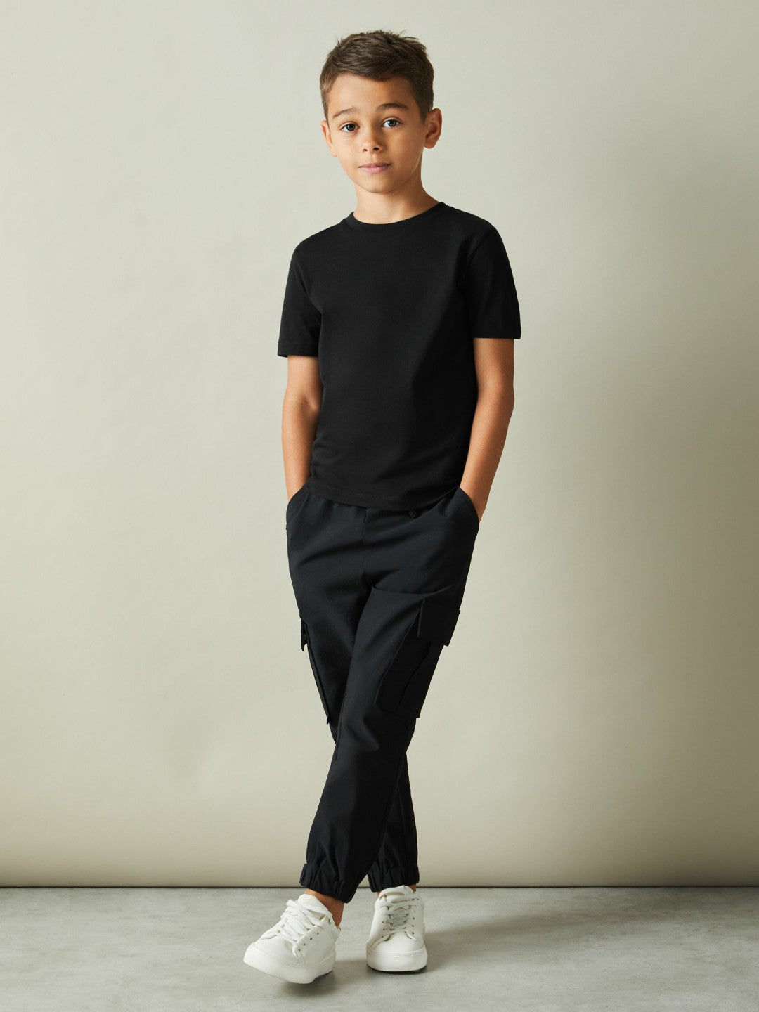 Reiss Value - 9-13 yrs Crew Neck T-Shirt in Black