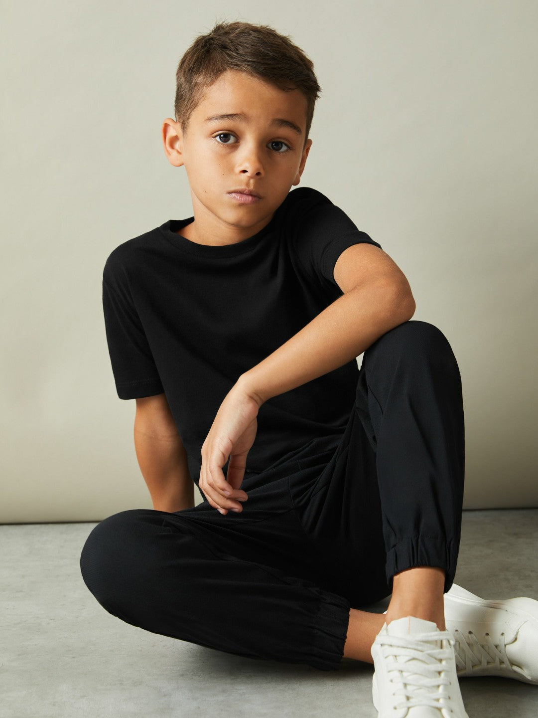 Reiss Value - 9-13 yrs Crew Neck T-Shirt in Black