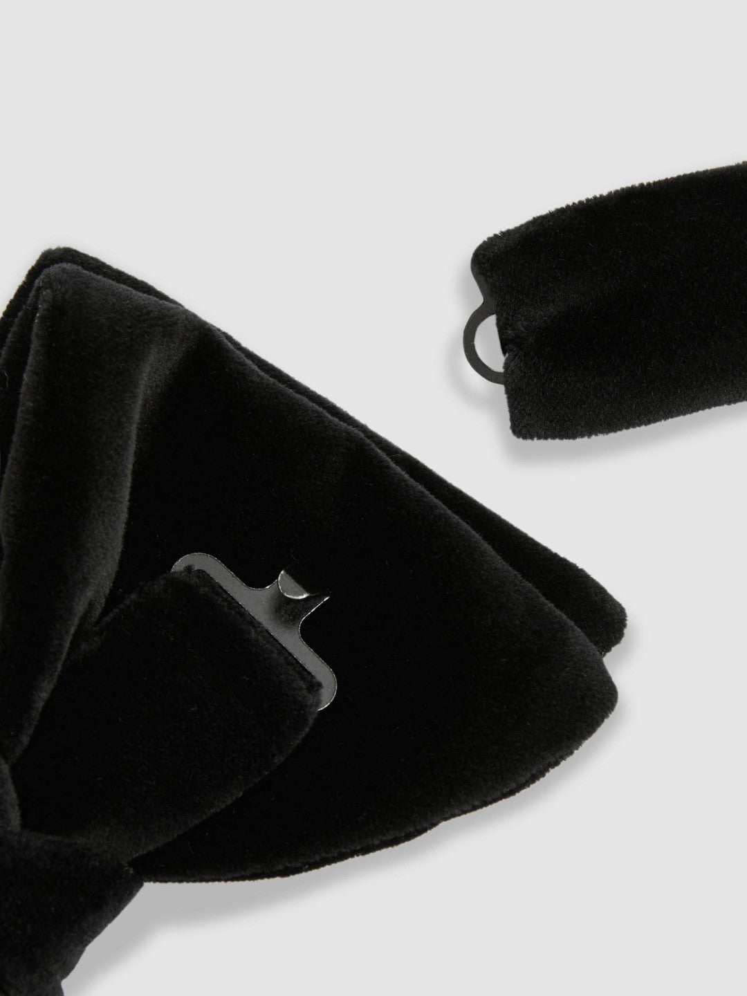 Reiss Sale - Velvet Bow Tie in Black