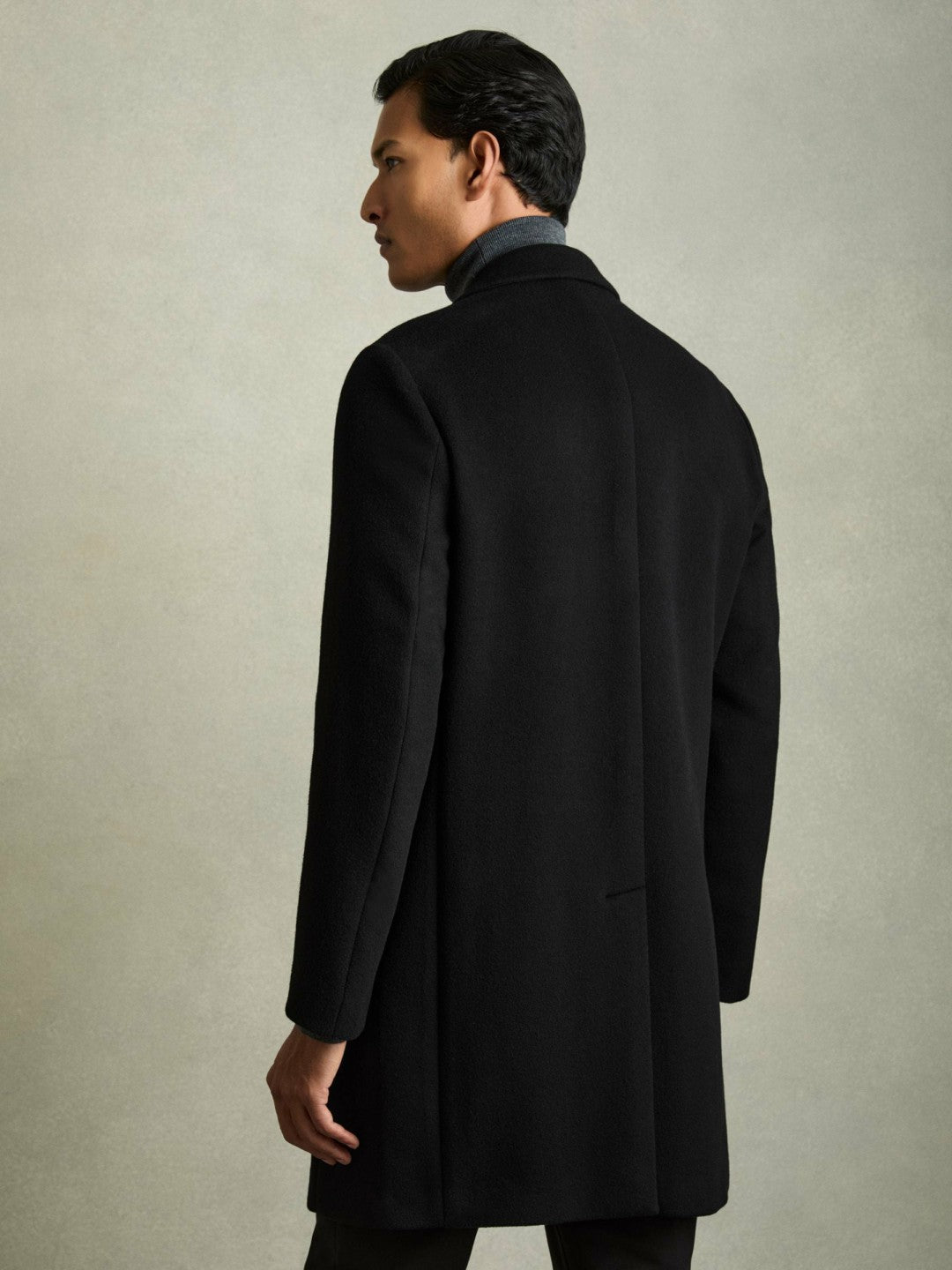 Reiss Deal - Wool Blend Single Breasted Epsom Overcoat in Black