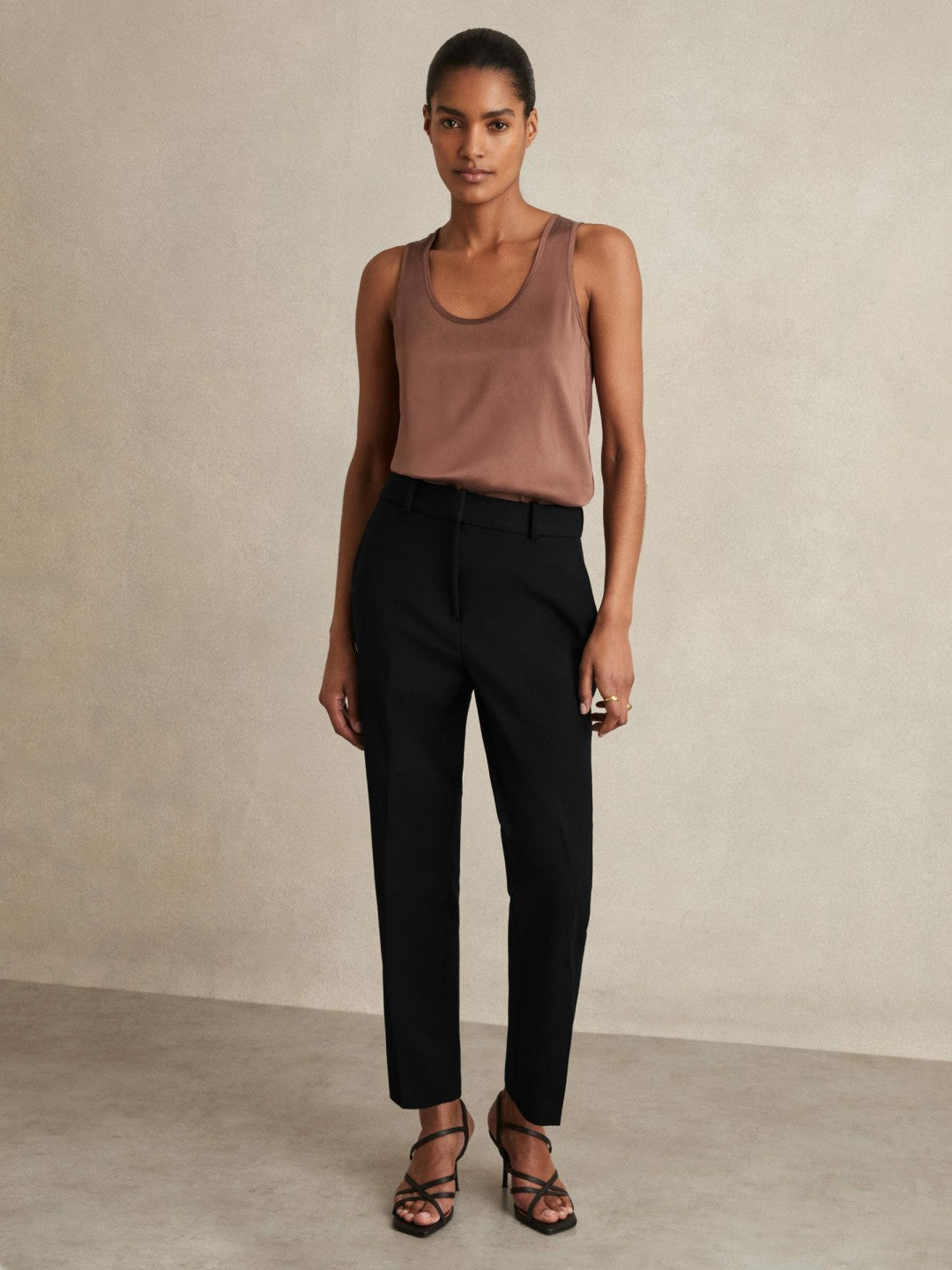 Reiss Petite Slim Fit Suit Trousers in Black