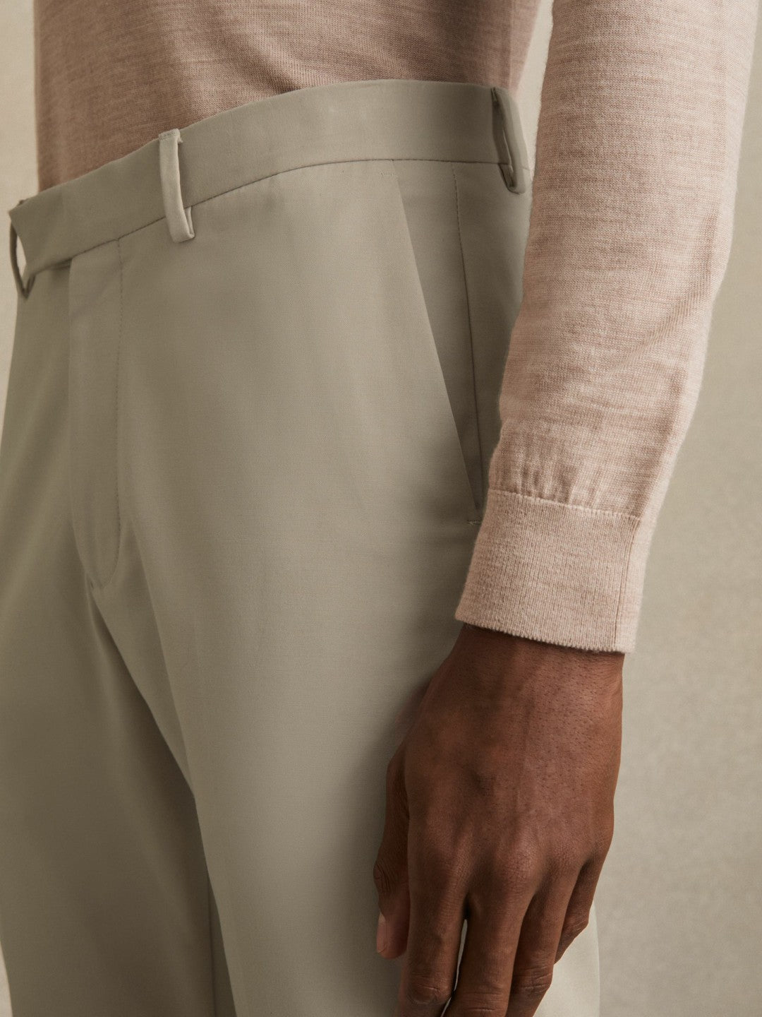 Reiss Slim Fit Cotton Blend Chinos in Stone
