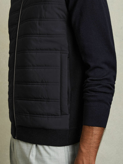 Reiss Offer - Hybrid Quilt and Knit Zip-Through Gilet in Navy