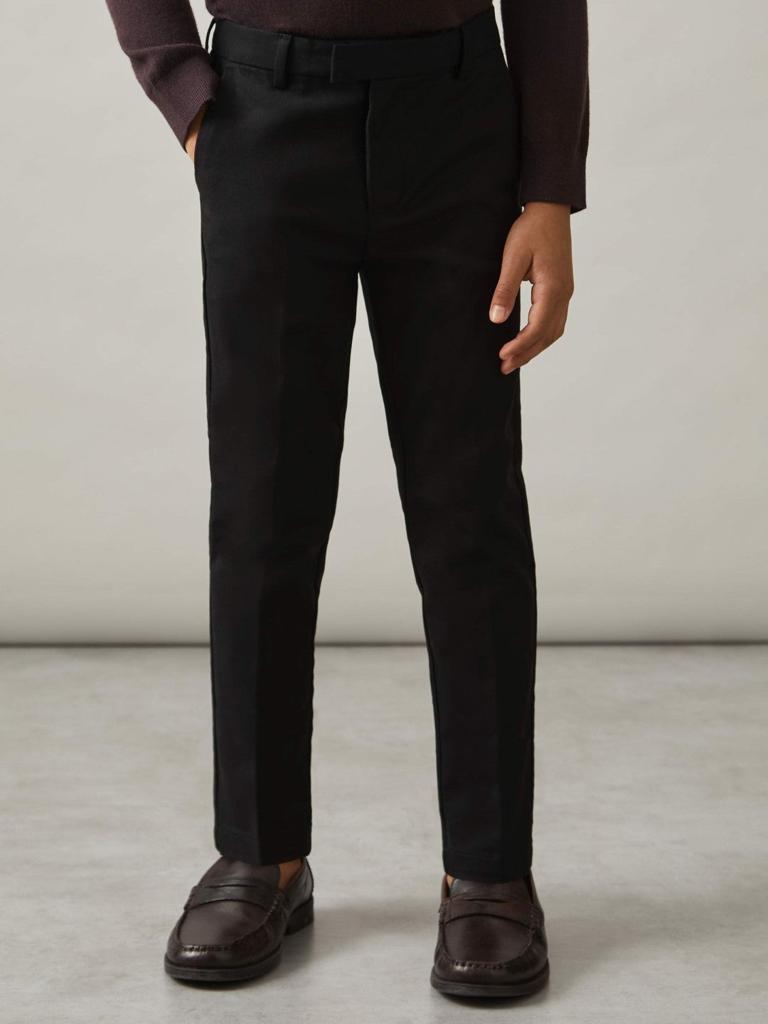 Reiss 3-9 yrs Slim Fit Tapered Chinos in Black