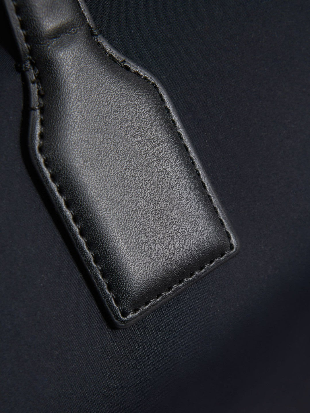 Reiss Popular Choice - Neoprene Holdall in Dark Navy