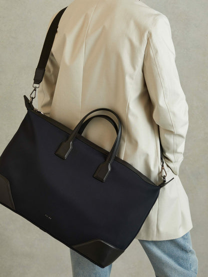 Reiss Popular Choice - Neoprene Holdall in Dark Navy