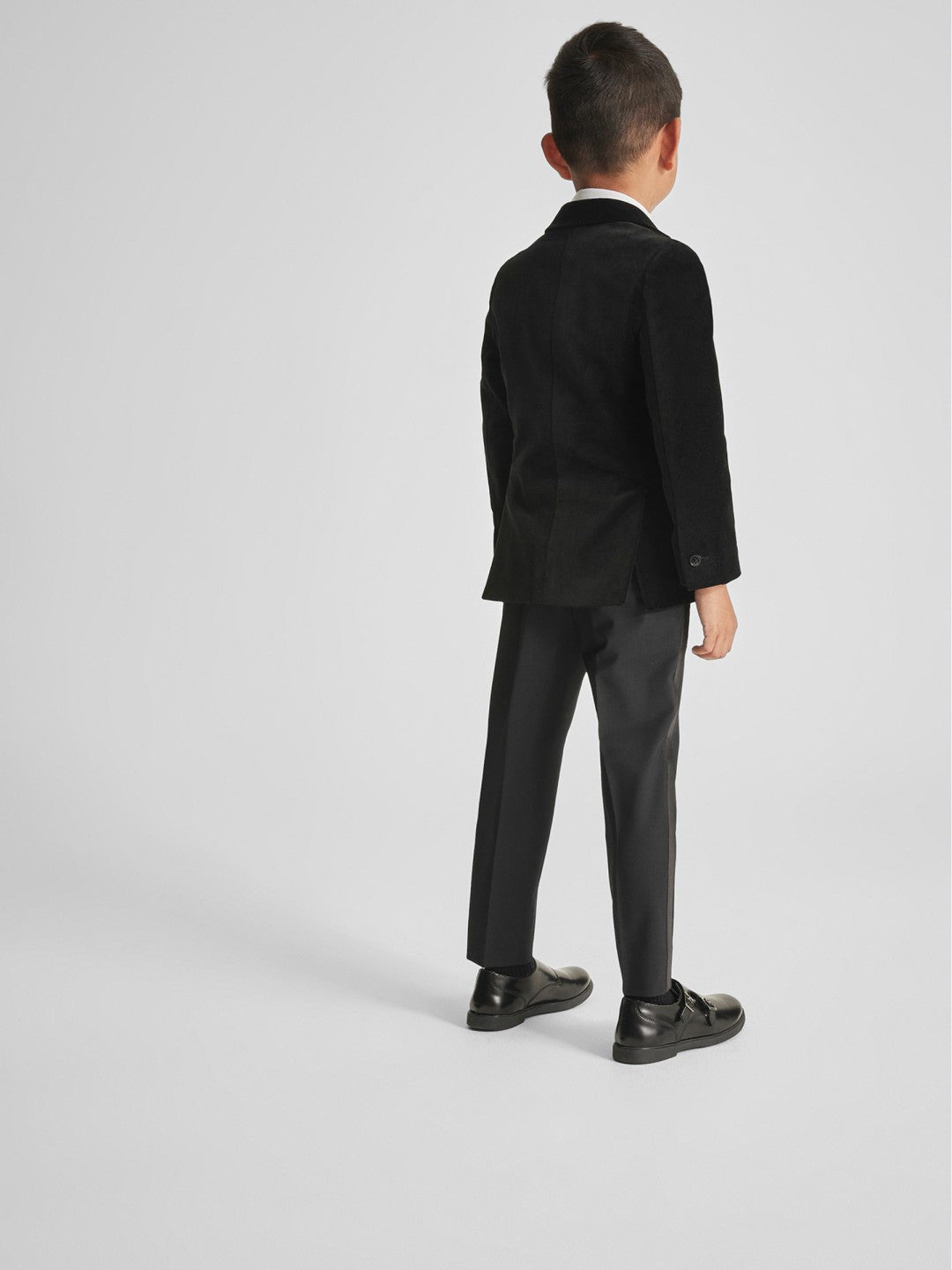 Reiss Value - 4-9 yrs Single Breasted Velvet Blazer in Black