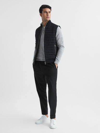 Reiss Popular Choice - Hybrid Quilted Gilet in Black