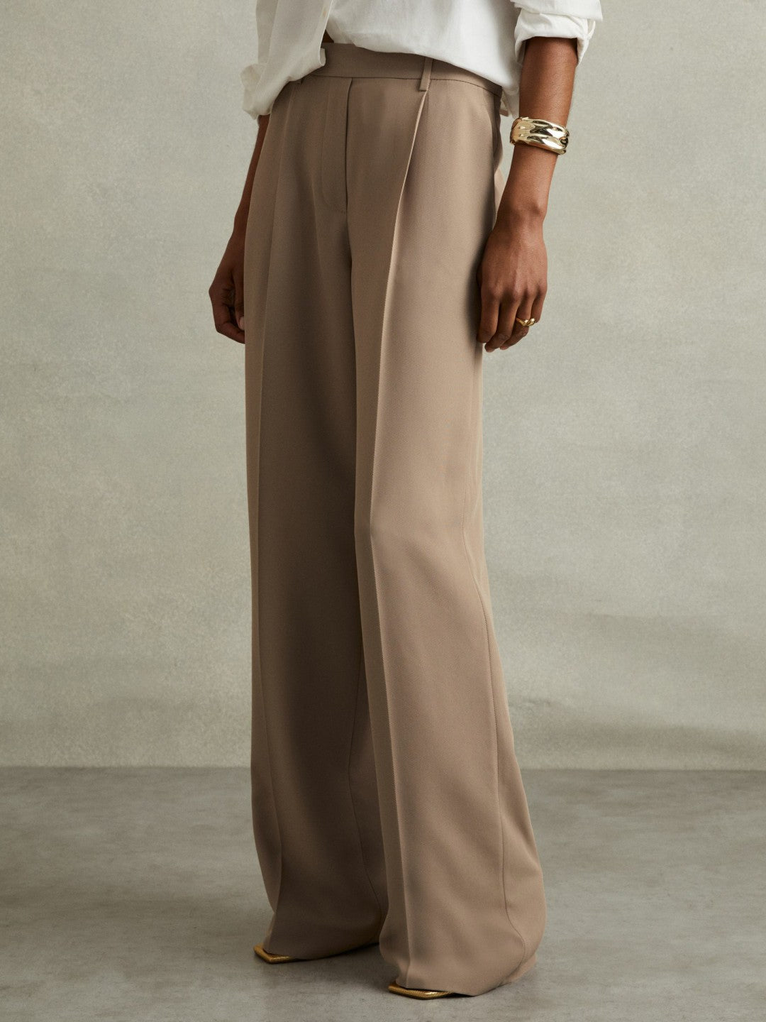 Reiss Popular Choice - Half-Elasticated Wide Leg Trousers in Mink Neutral