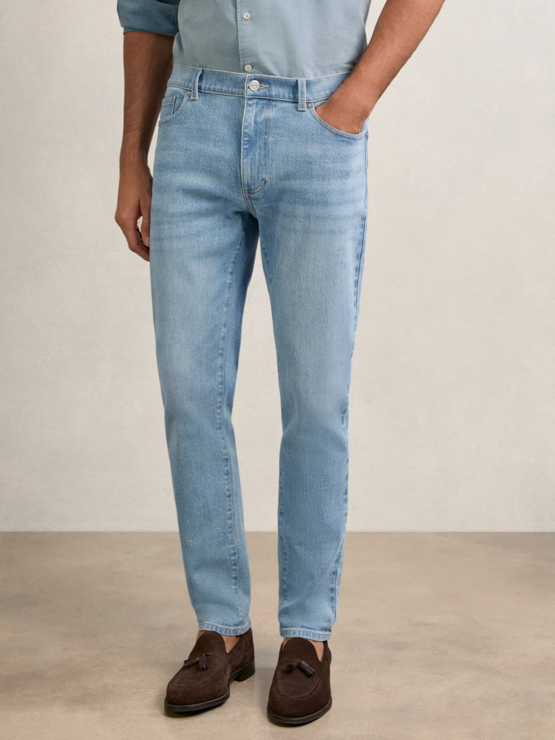 Reiss Featured - Cotton-Stretch Slim-Fit Jeans in Light Blue Wash