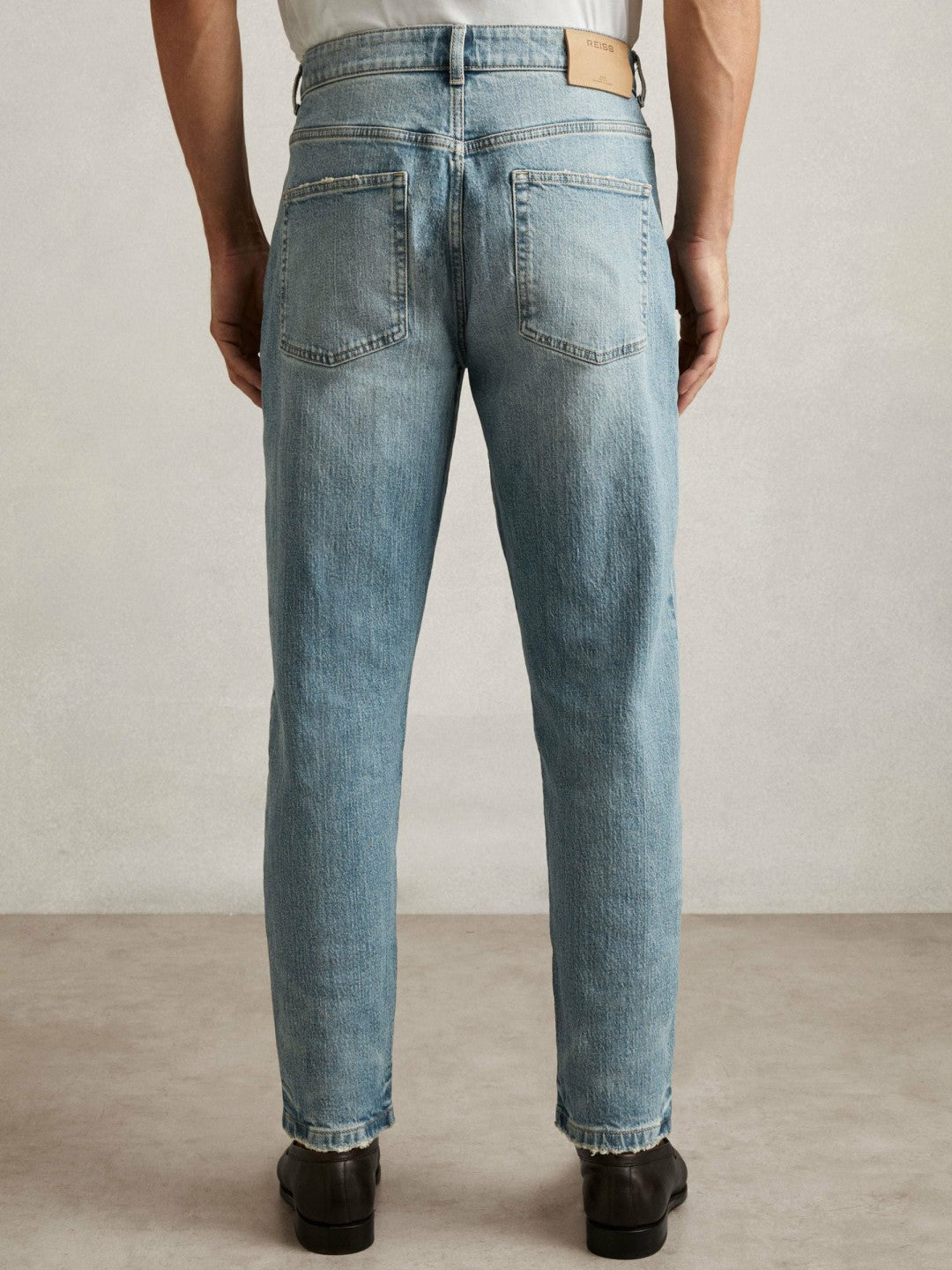 Reiss Popular Choice - Relaxed-Fit Cropped Jeans in Light Blue Wash