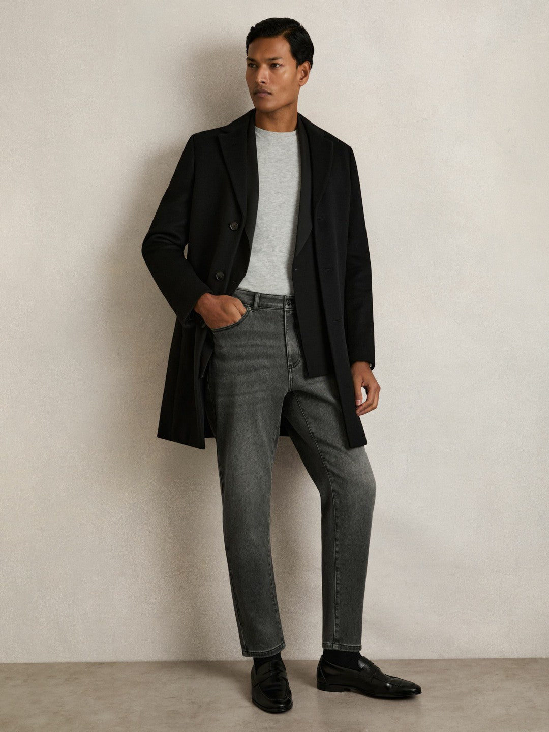 Reiss Offer - Relaxed-Fit Cropped Jeans in Washed Black