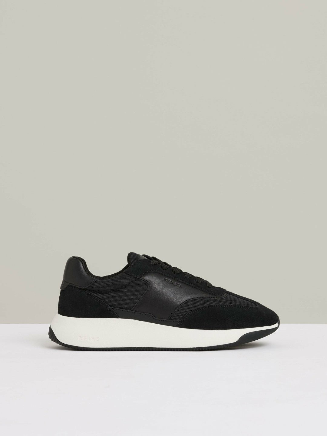 Reiss Deal - Leather Suede Running Trainers in Black/White