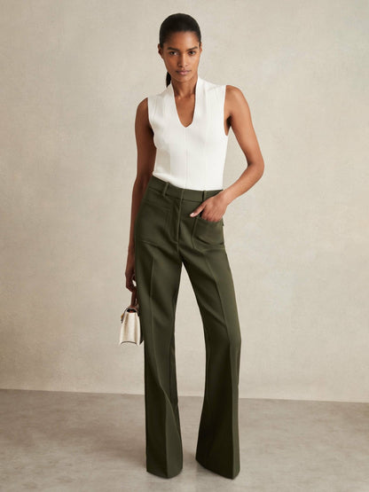 Reiss Featured - Petite Twill Patch-Pocket Flared Trousers in Green