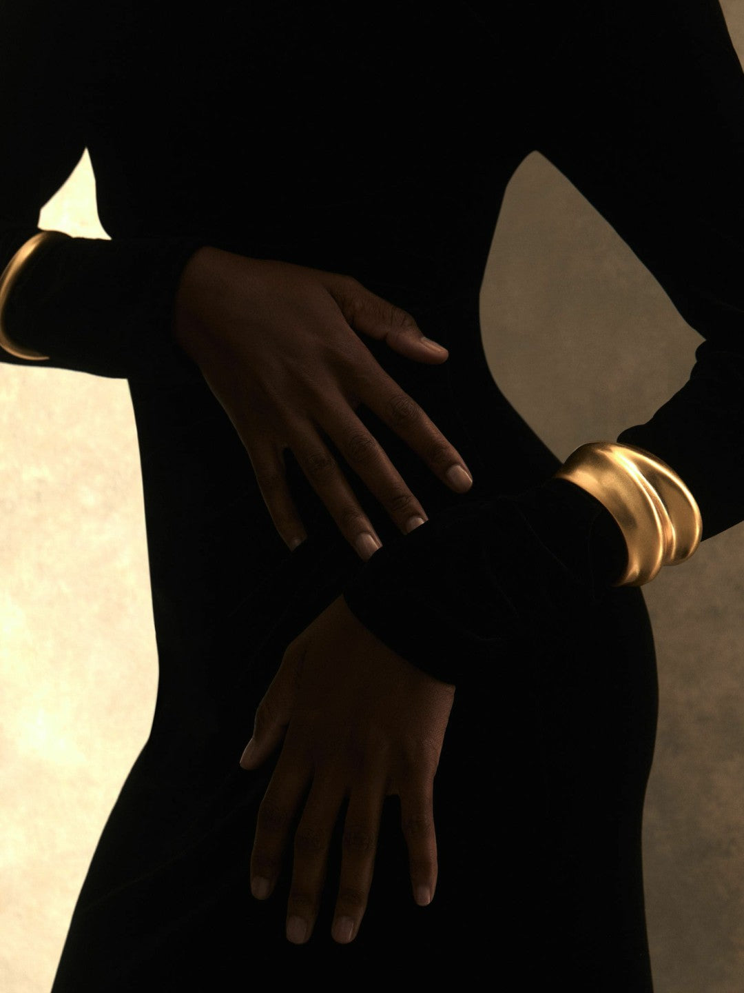Reiss Affordable - Sculptural Cuff in Gold Tone