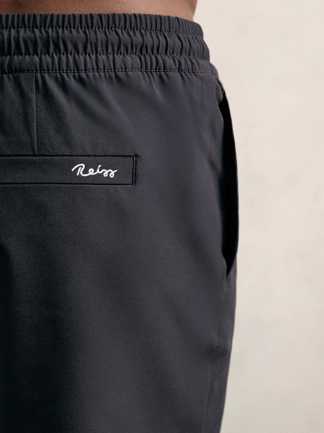 Reiss Offer - Drawstring Swim Shorts in Navy