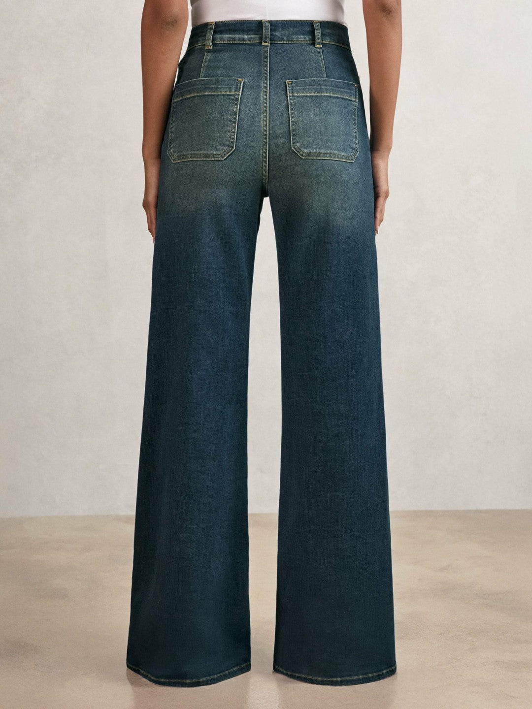 Reiss Popular Choice - Petite Patch-Pocket Flared Jeans in Mid Blue