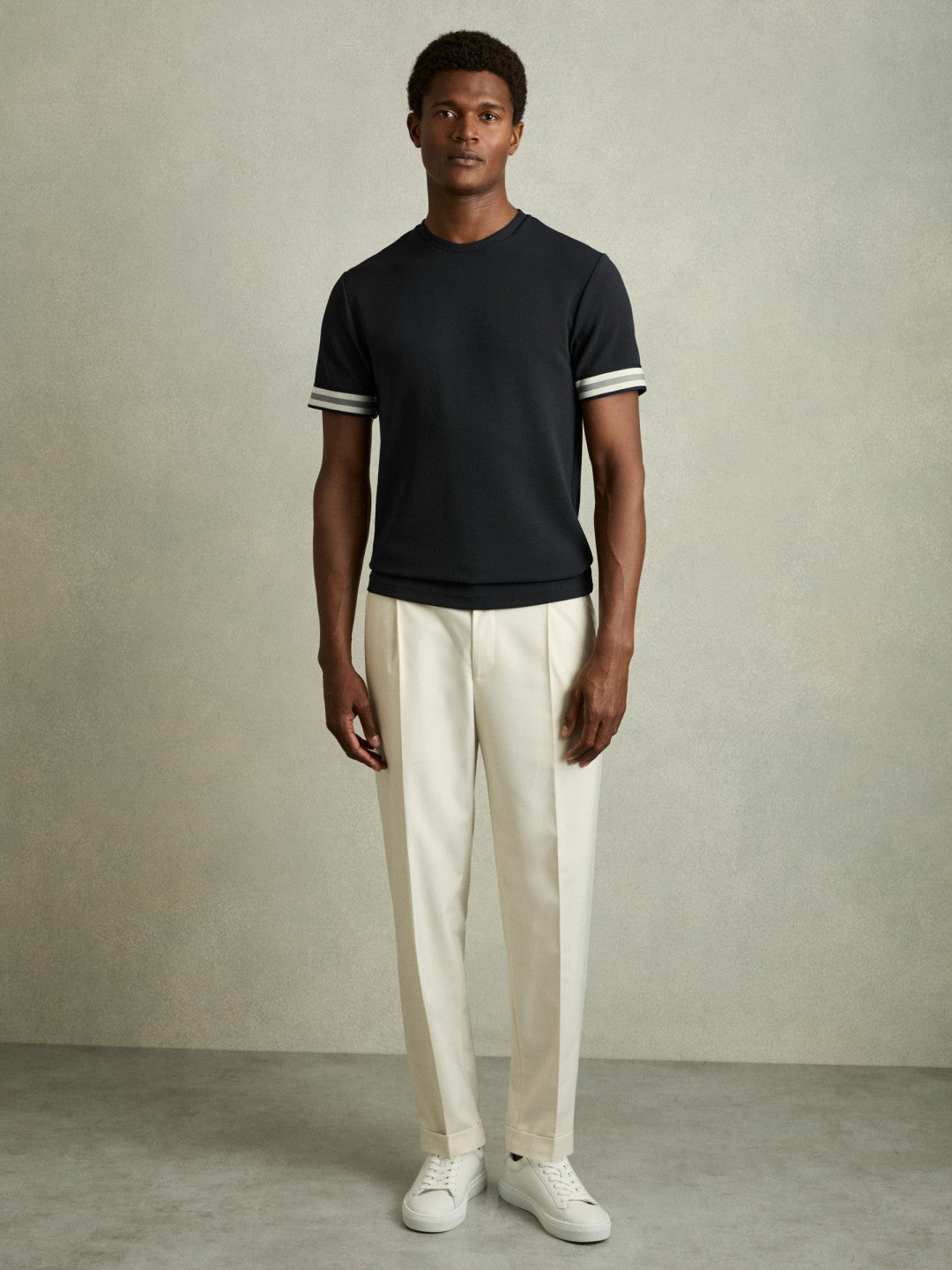 Reiss Value - Tape-Cuff Textured T-Shirt in Navy