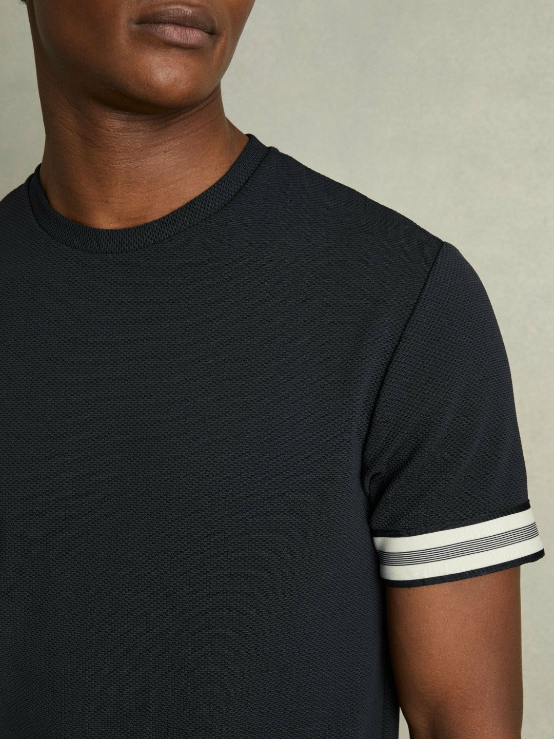 Reiss Value - Tape-Cuff Textured T-Shirt in Navy