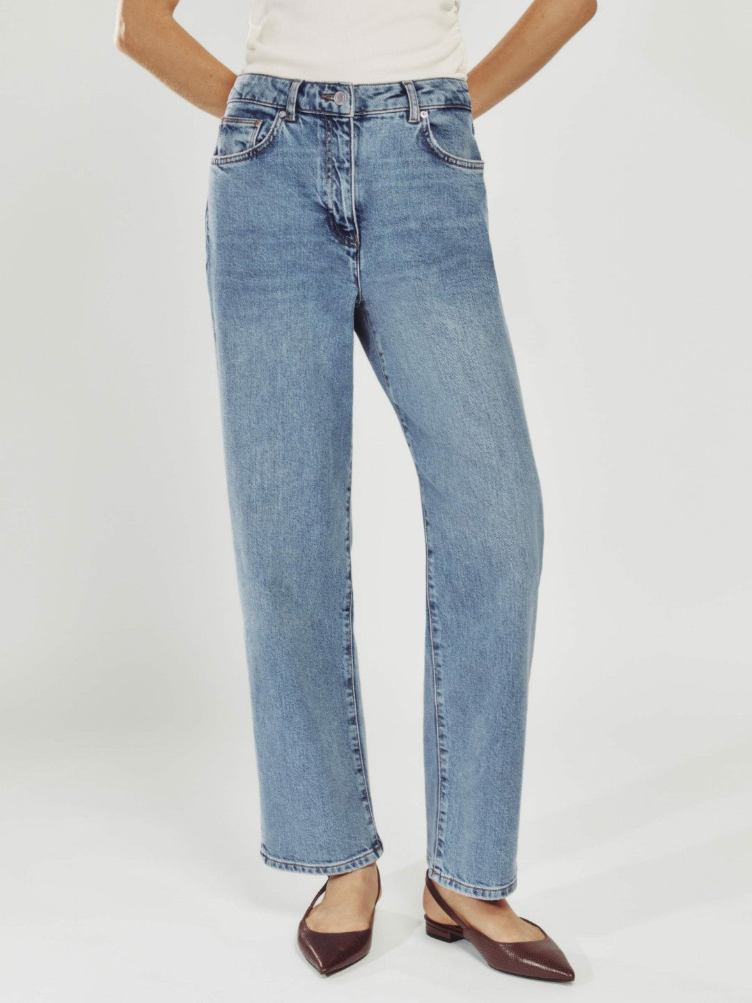 Reiss Petite Mid-Rise Straight-Leg Jeans in Light Blue