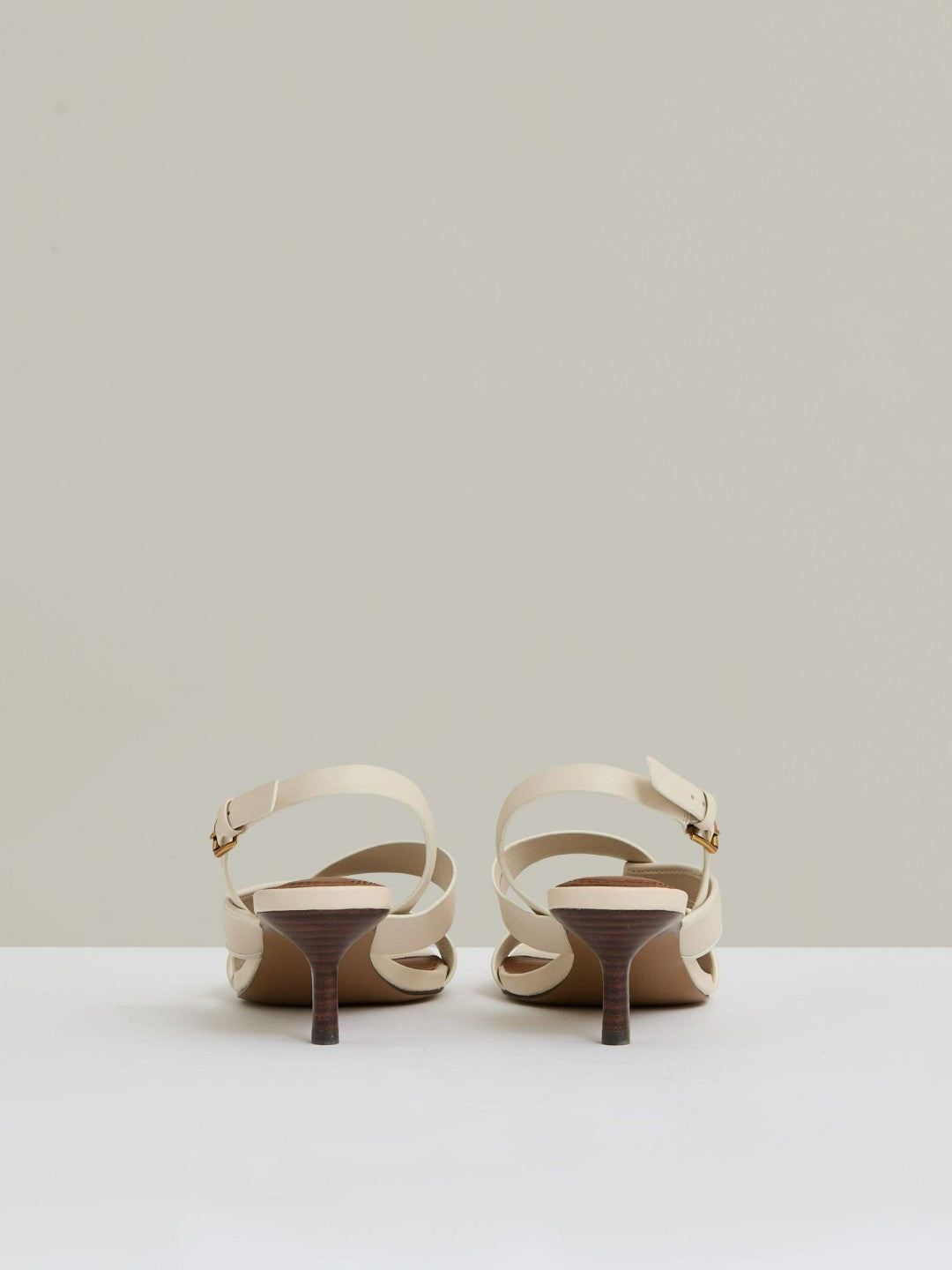 Reiss Best Seller - Leather Link-Strap Low-Heel Sandals in Off White