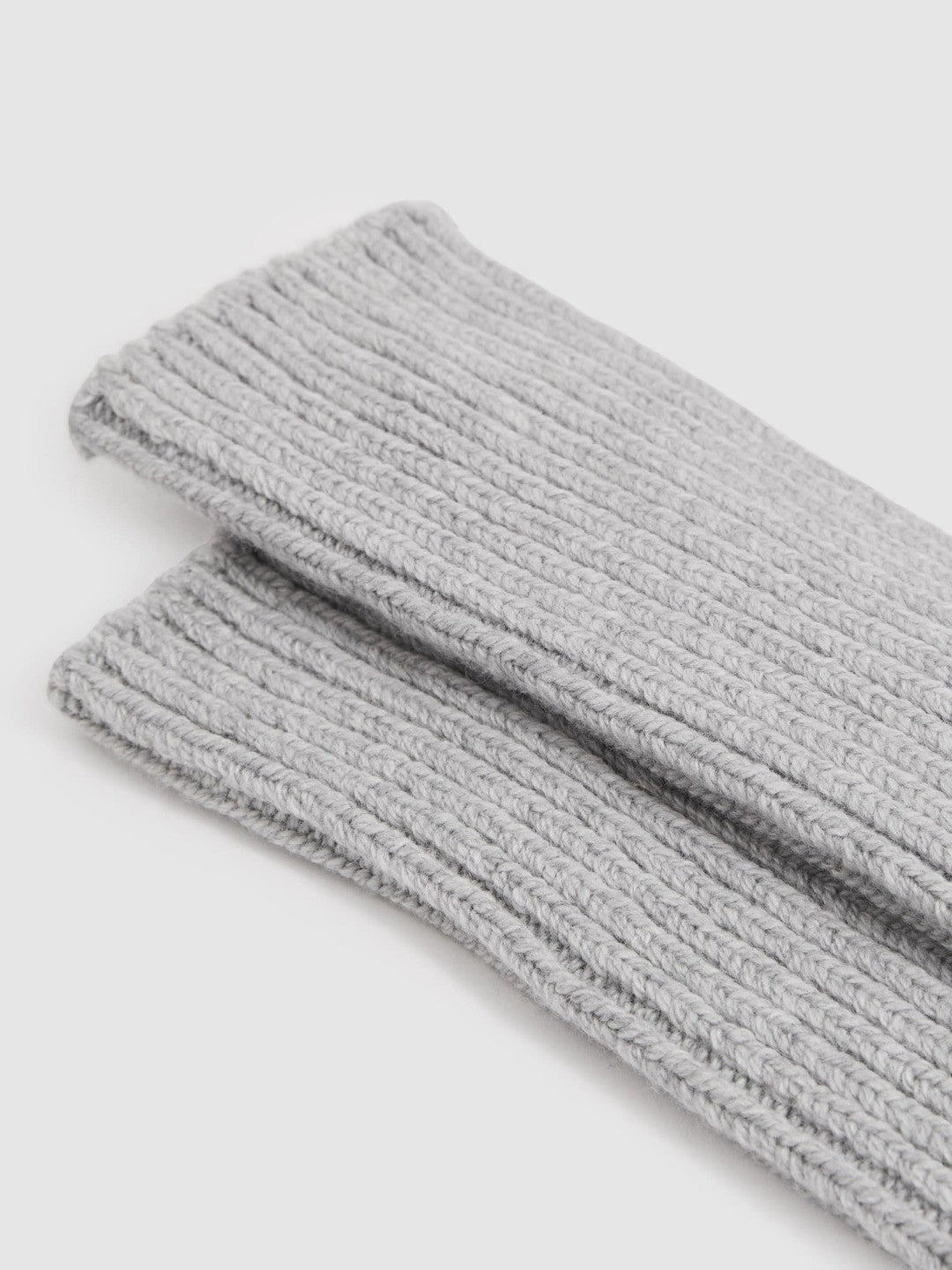 Reiss Deal - Rib-Knit Socks With Cashmere in Grey