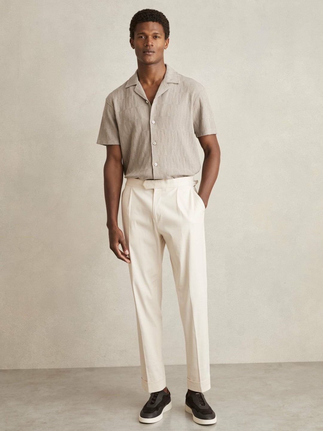 Reiss Featured - Cotton Textured Cuban-Collar Shirt in Mink Brown