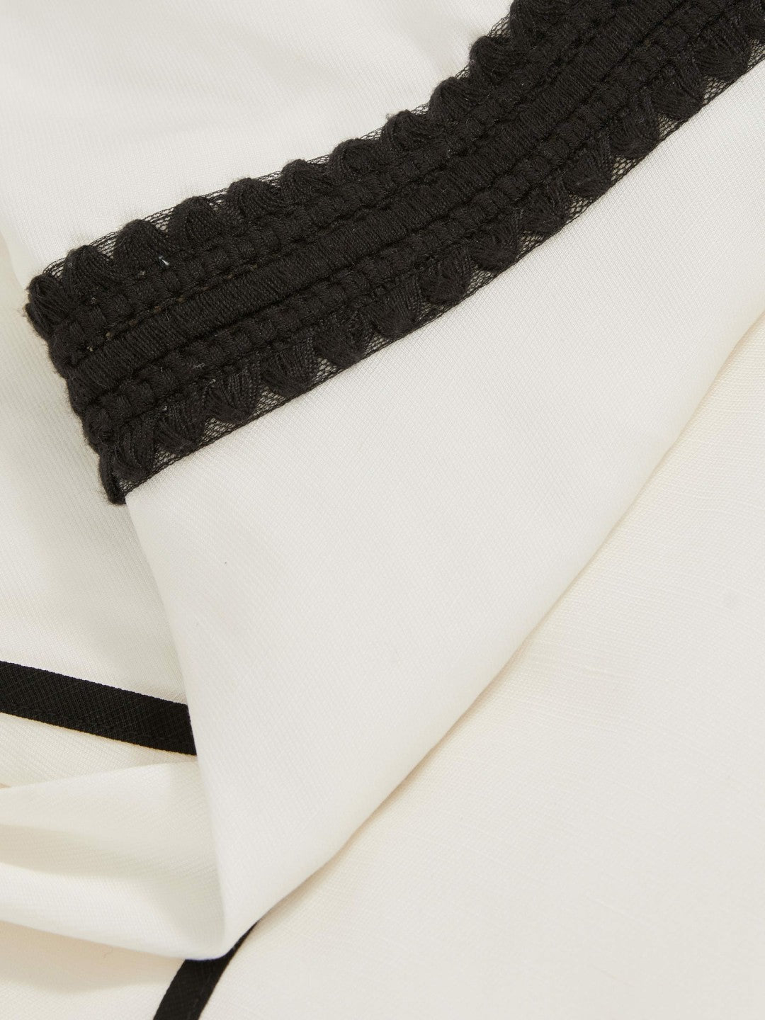 Reiss Contrast Trim Flared Midi Dress With Linen in Ivory/Black