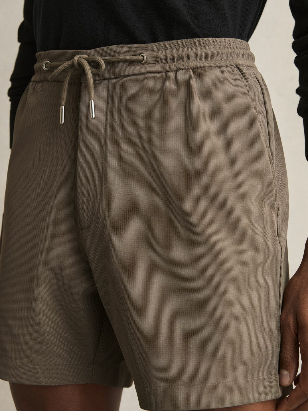 Reiss Value - Textured Drawstring Shorts in Mocha Brown