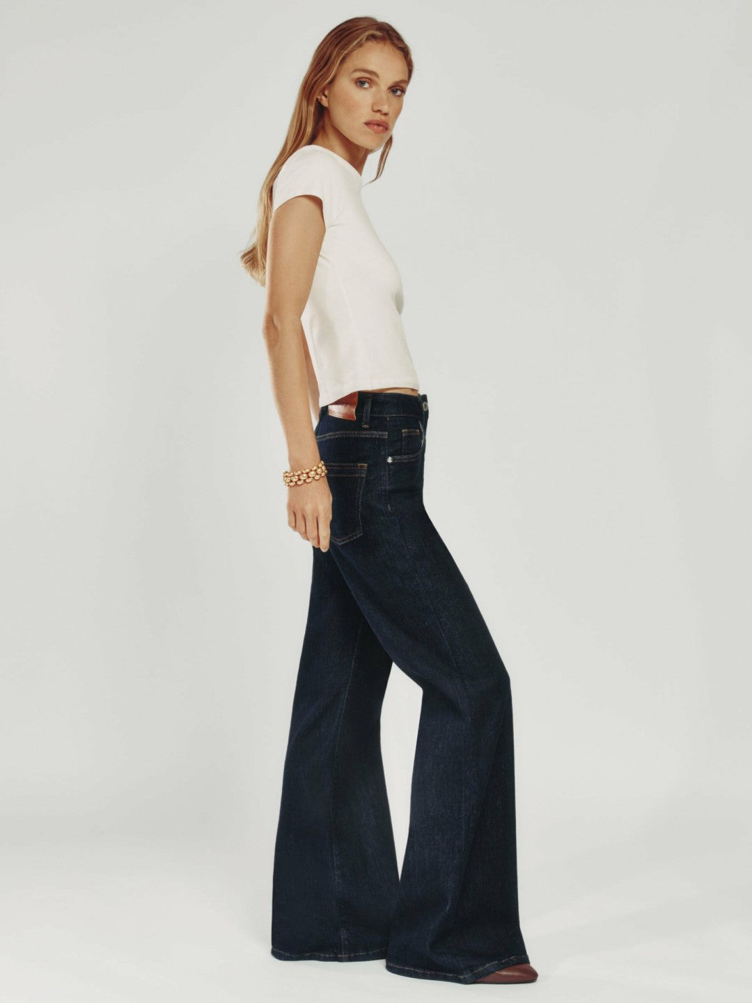Reiss Petite Mid-Rise Flared Jeans in Dark Blue