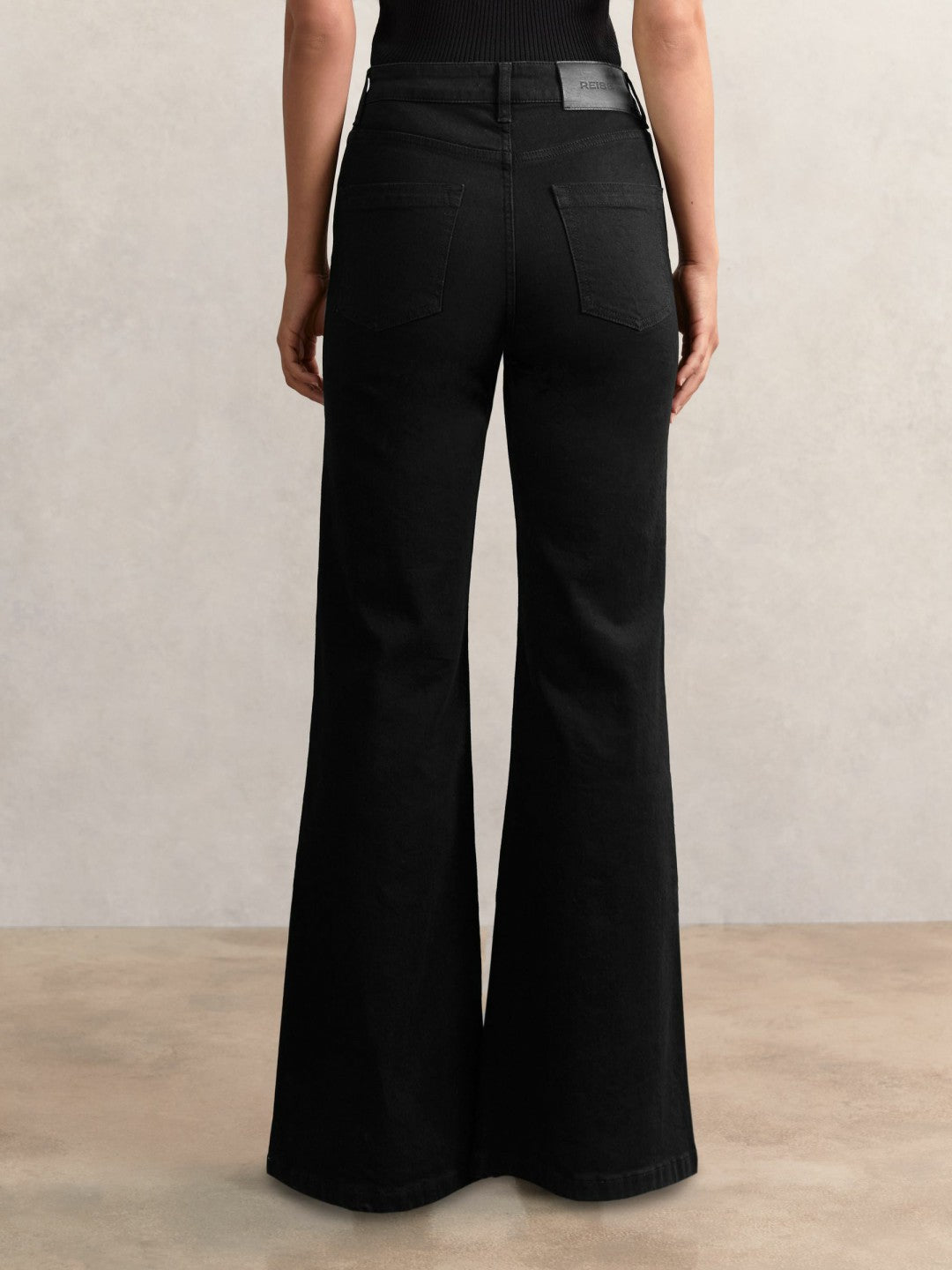 Reiss Affordable - Petite Mid-Rise Flared Jeans in Black