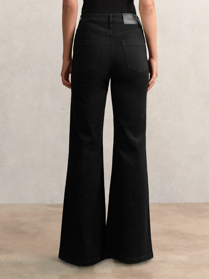 Reiss Affordable - Petite Mid-Rise Flared Jeans in Black